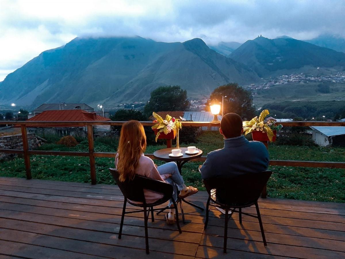 Guesthouse Elli & Cottages Kazbegi Εξωτερικό φωτογραφία