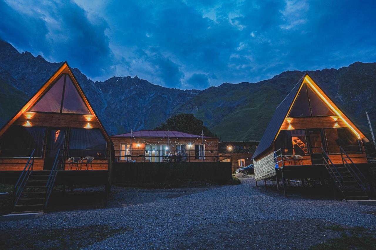 Guesthouse Elli & Cottages Kazbegi Εξωτερικό φωτογραφία