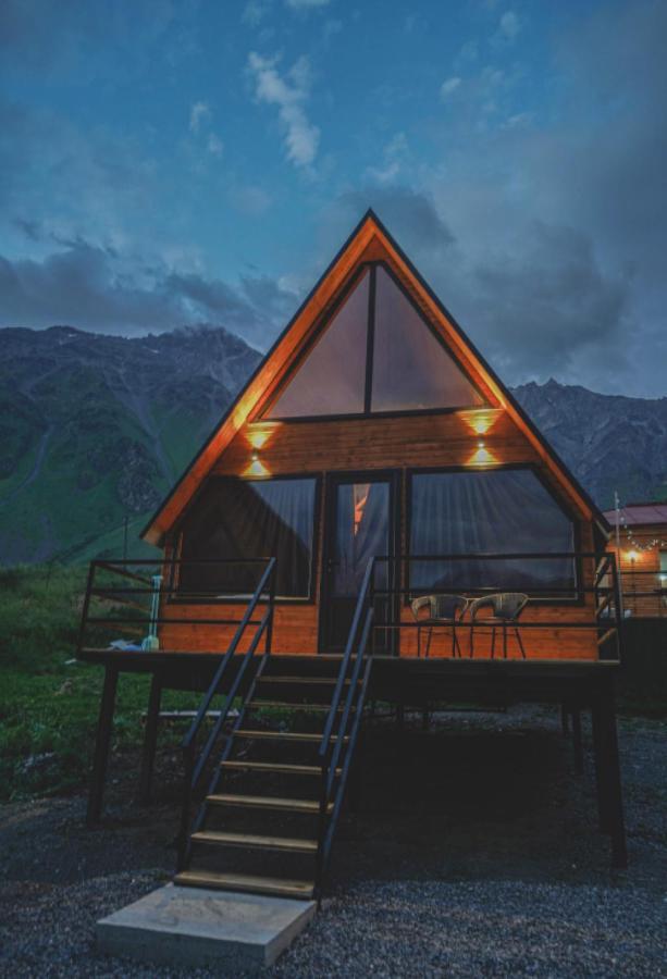 Guesthouse Elli & Cottages Kazbegi Εξωτερικό φωτογραφία