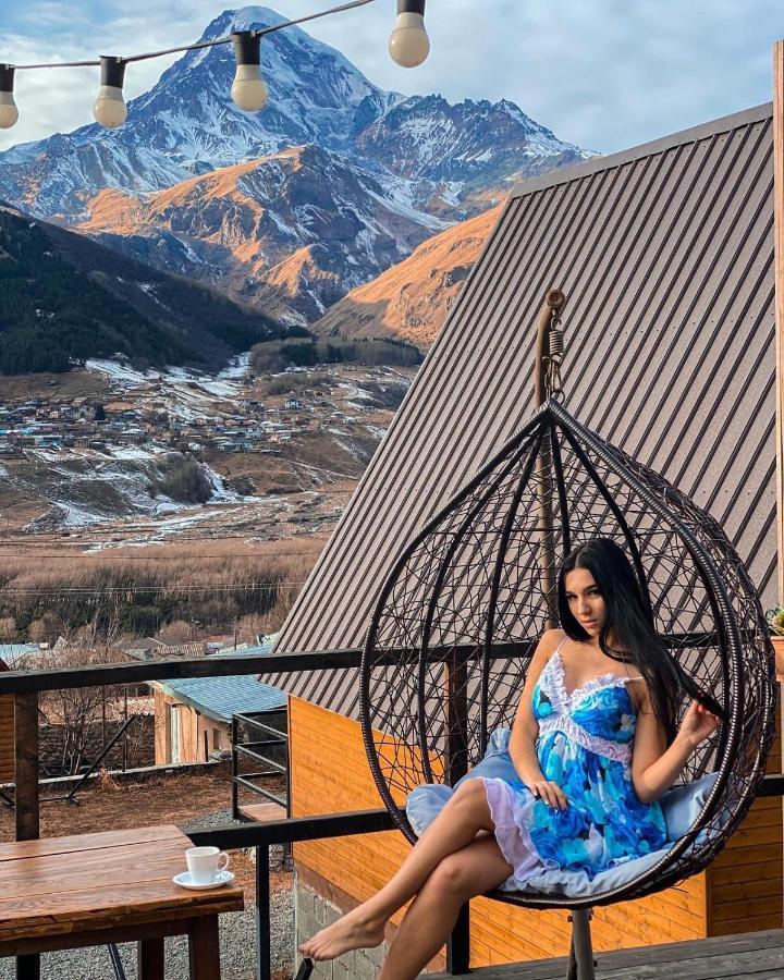 Guesthouse Elli & Cottages Kazbegi Εξωτερικό φωτογραφία