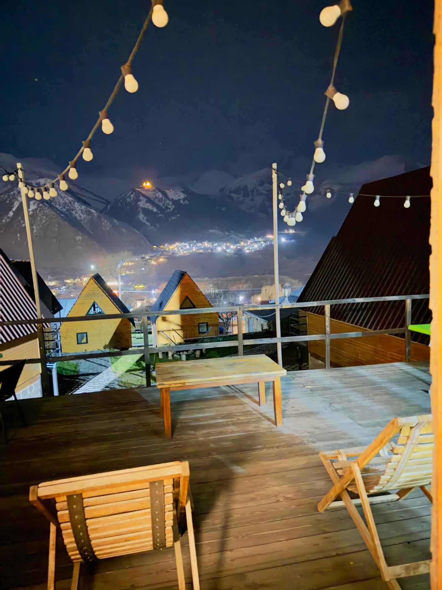 Guesthouse Elli & Cottages Kazbegi Εξωτερικό φωτογραφία