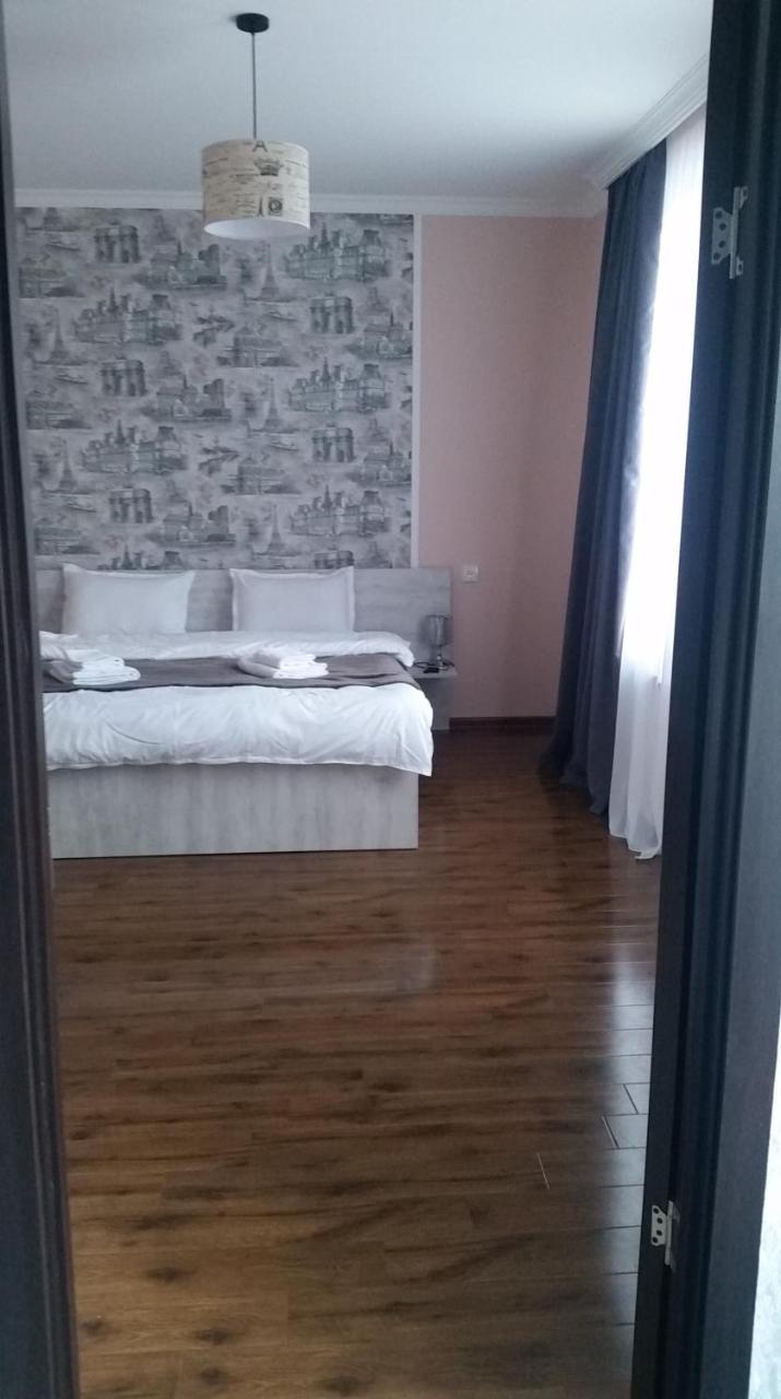 Guesthouse Elli & Cottages Kazbegi Εξωτερικό φωτογραφία